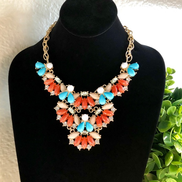 Nordstrom Lee By Lee Angel Raffia Festive Statement NEcklace NWT 125 and Pouch - Picture 4 of 8